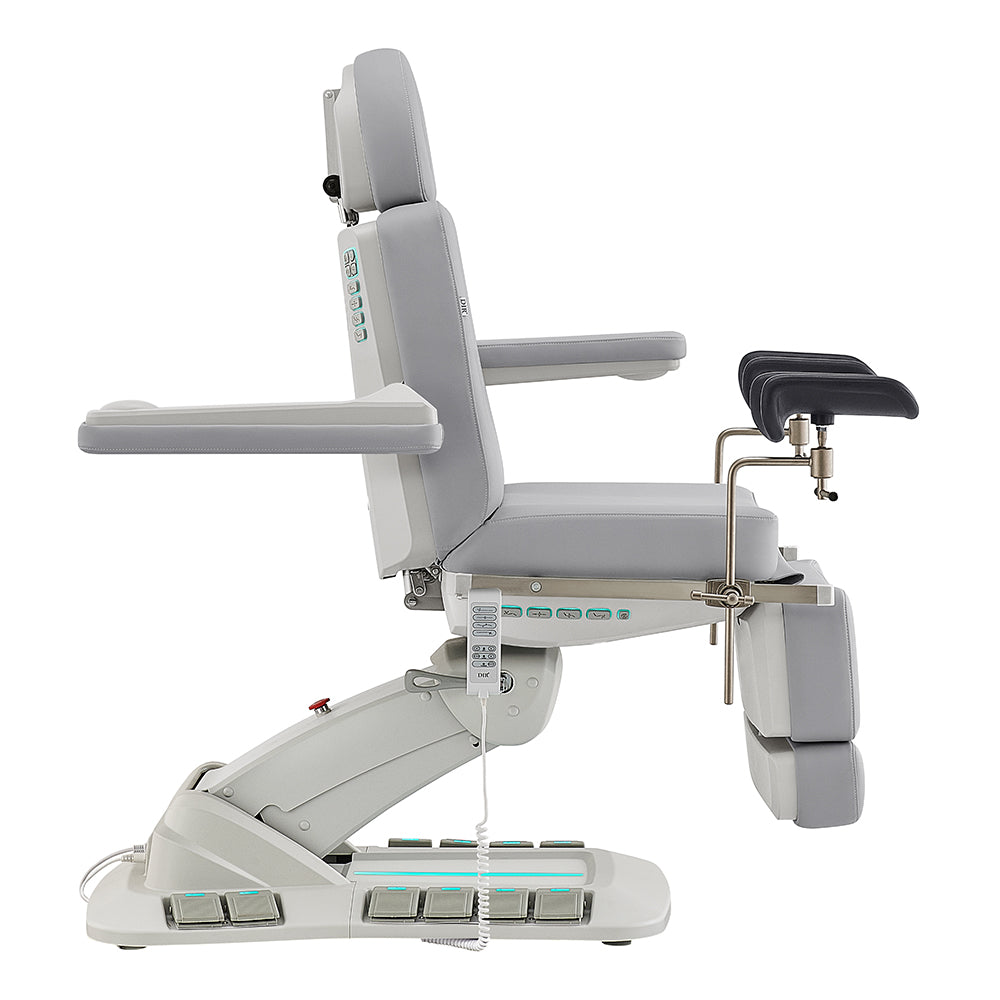 Geneva Medical Treatment Table with stirrups
