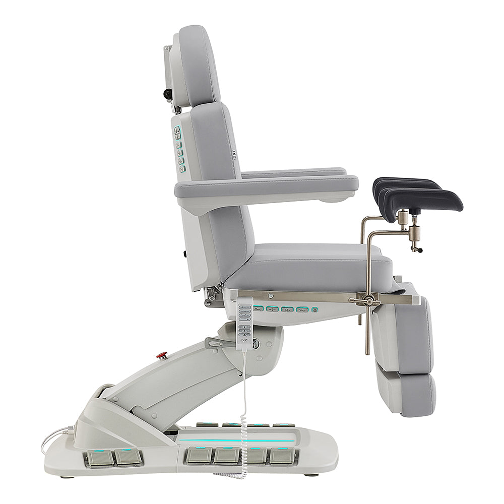 Geneva Medical Treatment Table with stirrups