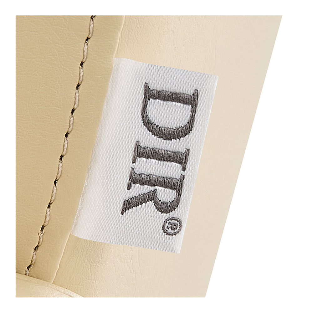 Creativita Beige Beauty Salon Chair