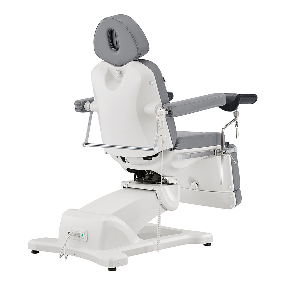 Pavo OB Medical treatment Table with Stirrups